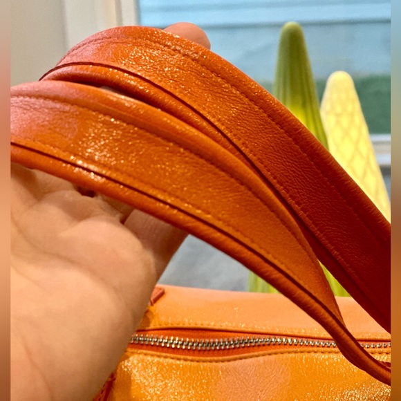 HELLA RARE COLOR Coach Leather Poppy, Metallic Shimmer NWOT - Picture 4 of 15